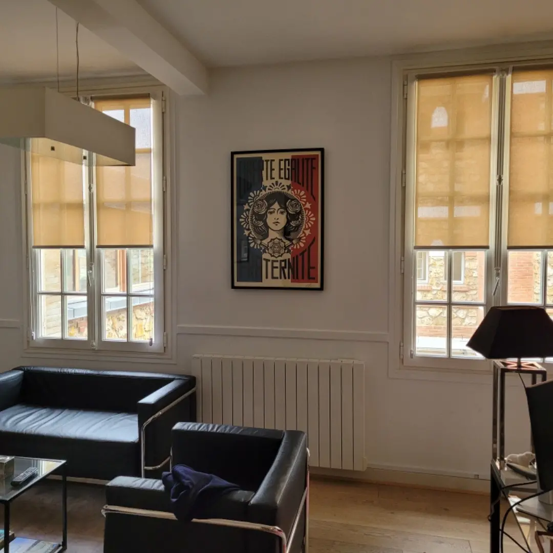 Stores enrouleurs tamisants bureau